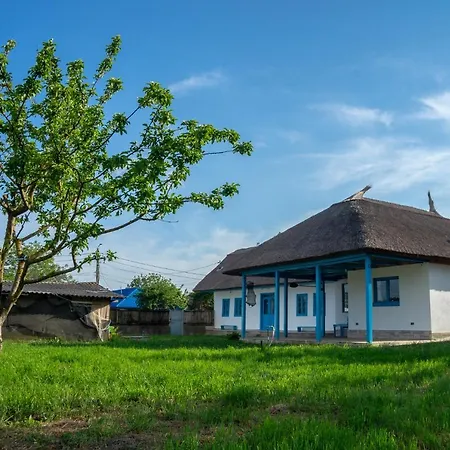 Prázdninový dům Povesti Lipovenesti *